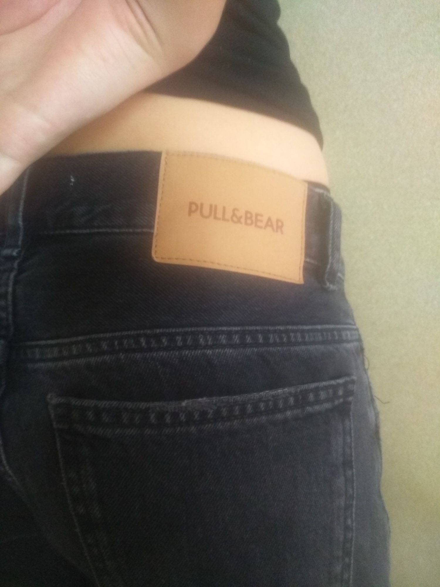 Стильные джинсы pull&bear