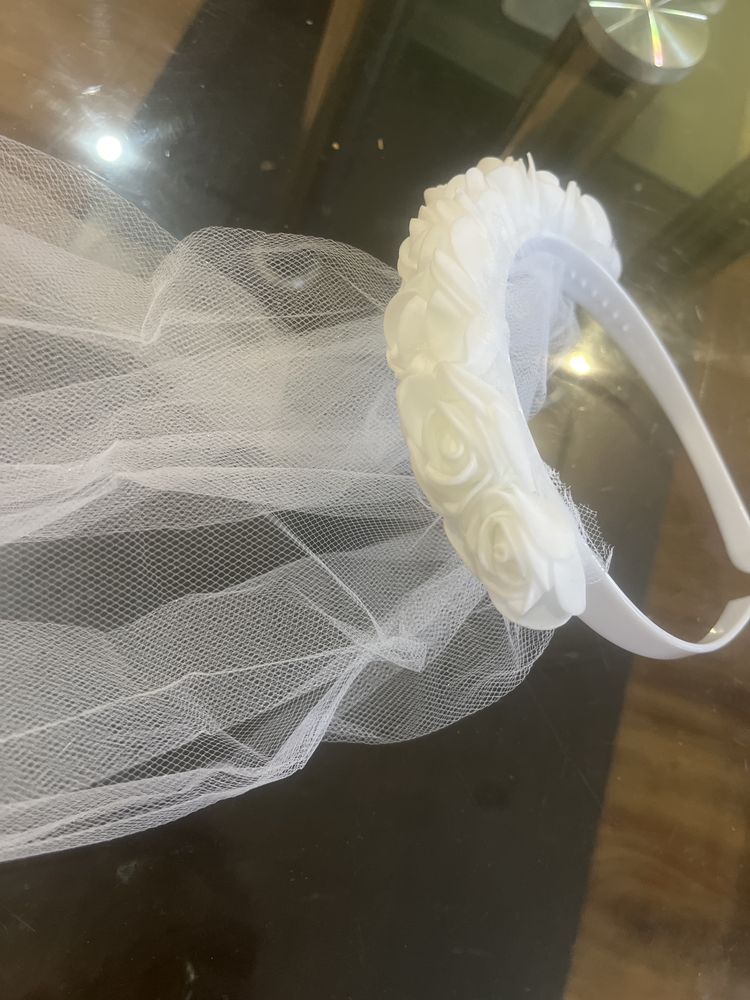 Piękny welon ślubny  60 cm