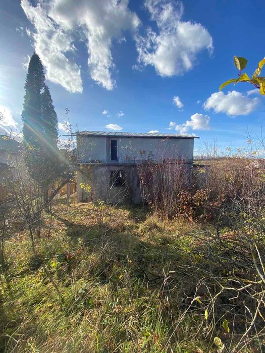 Продаж цегляного добротного будинку у Тернополі район Пронятин