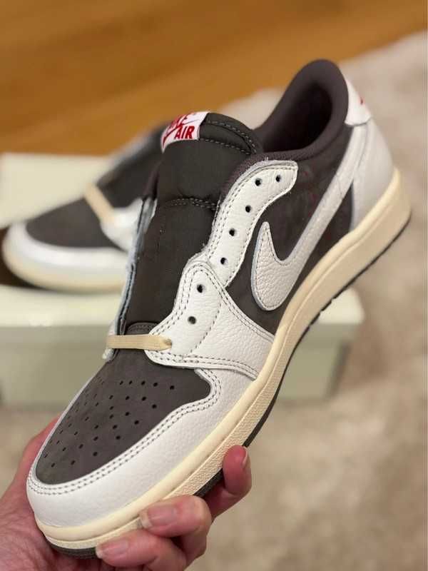 Jordan 1 Retro Low OG SP Travis Scott Reverse Mocha R.41