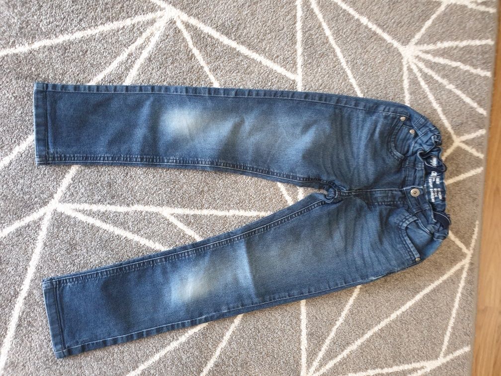 Spodnie jeansowe dziecięce 134