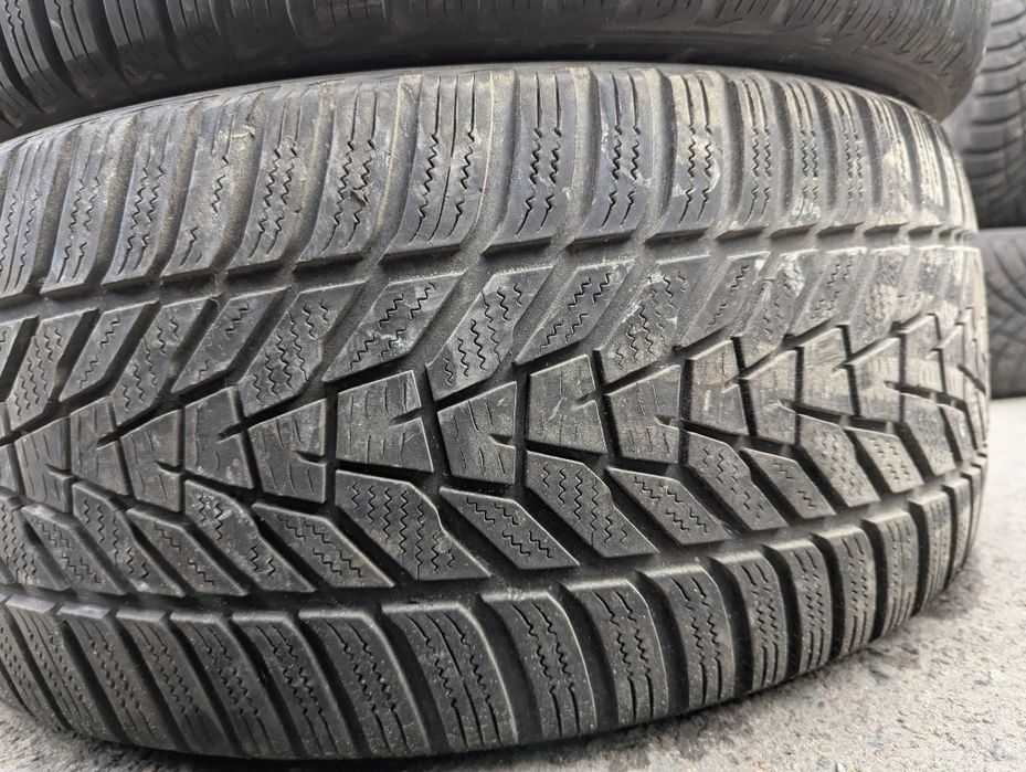 255/45R18 Hankook 2022-23рік комплект