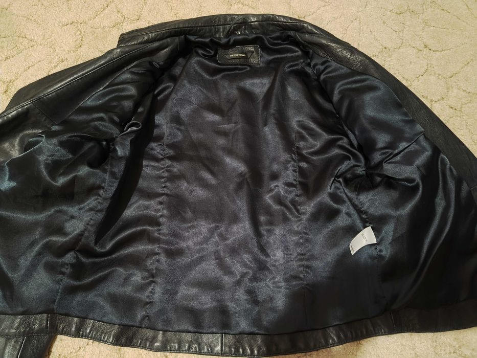 Куртка жіноча шкіряна