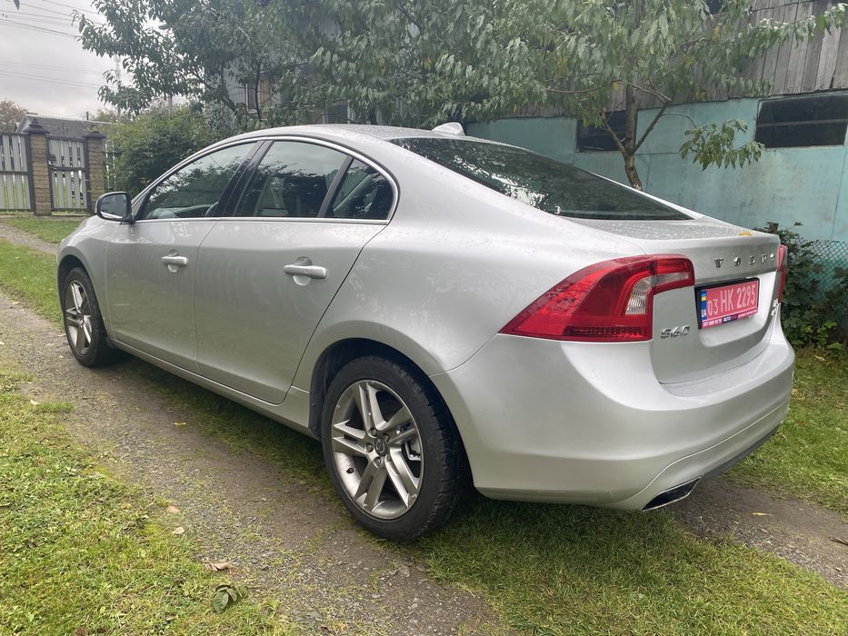 Volvo s60 , повний привід