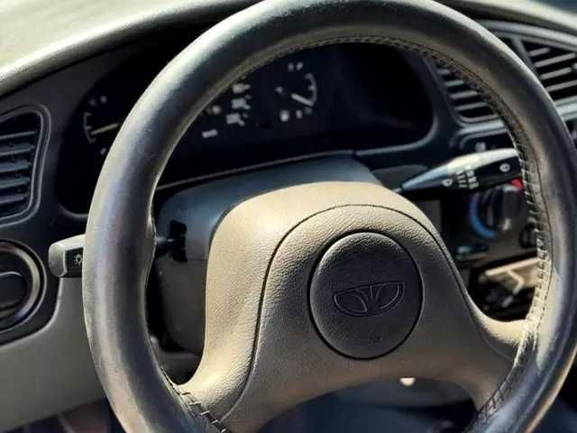 Продам ZAZ SENS білого кольору