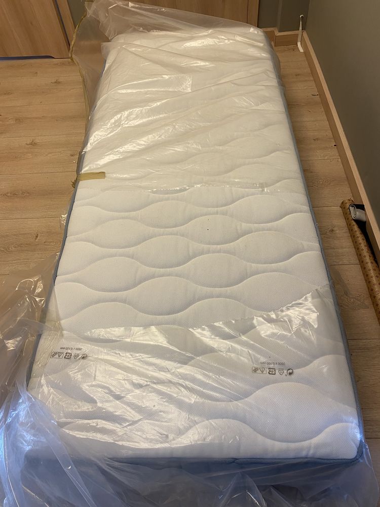 Materac sredniotwardy IKEA 80x200