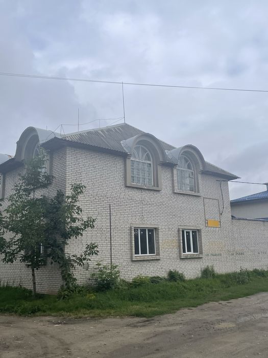 Продам велике  виробниче приміщення , 1100 кв м по 460долл за метр