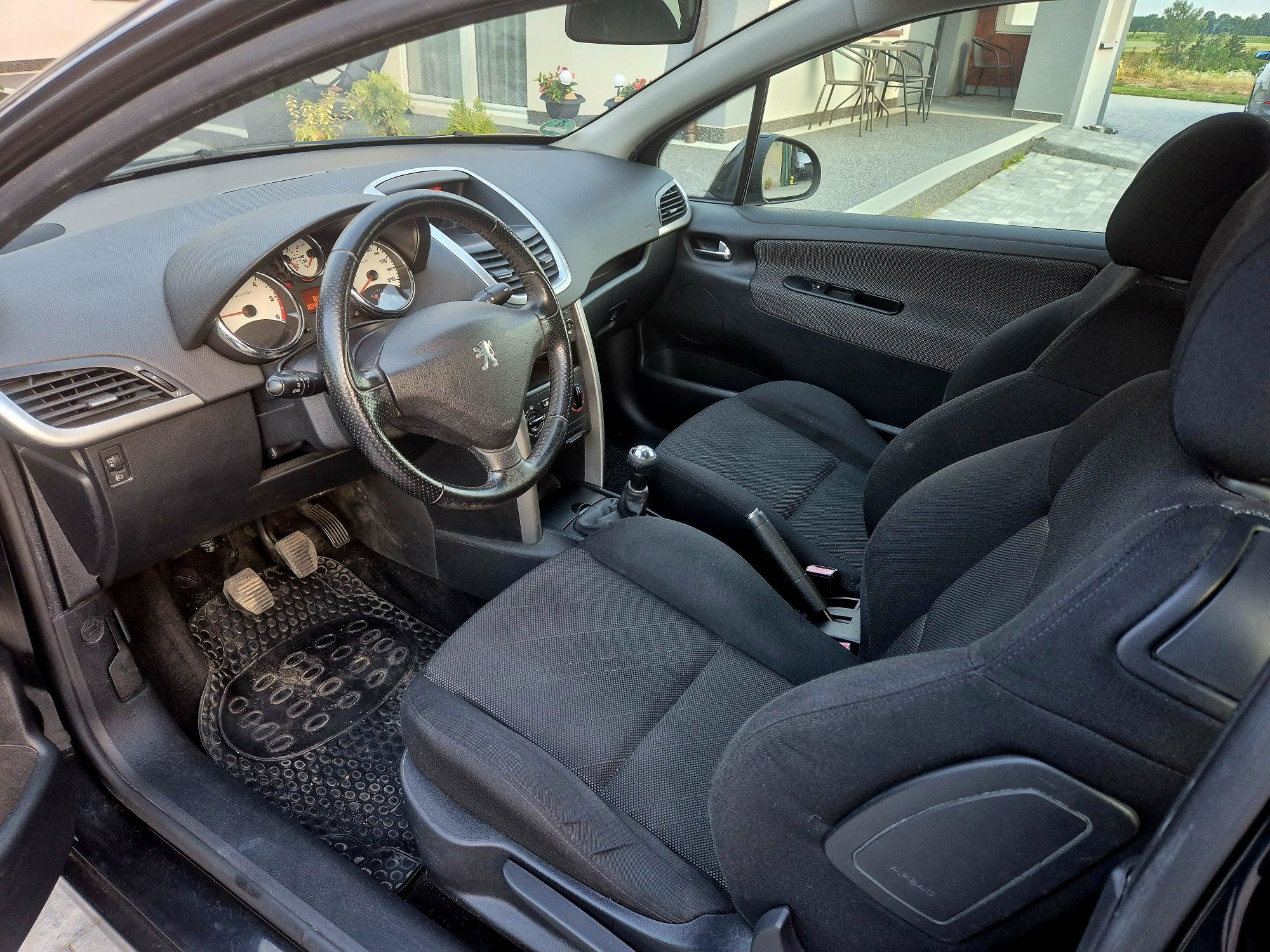 Peugeot 207 1.6 Hdi Klima Alu 16 z Niemiec