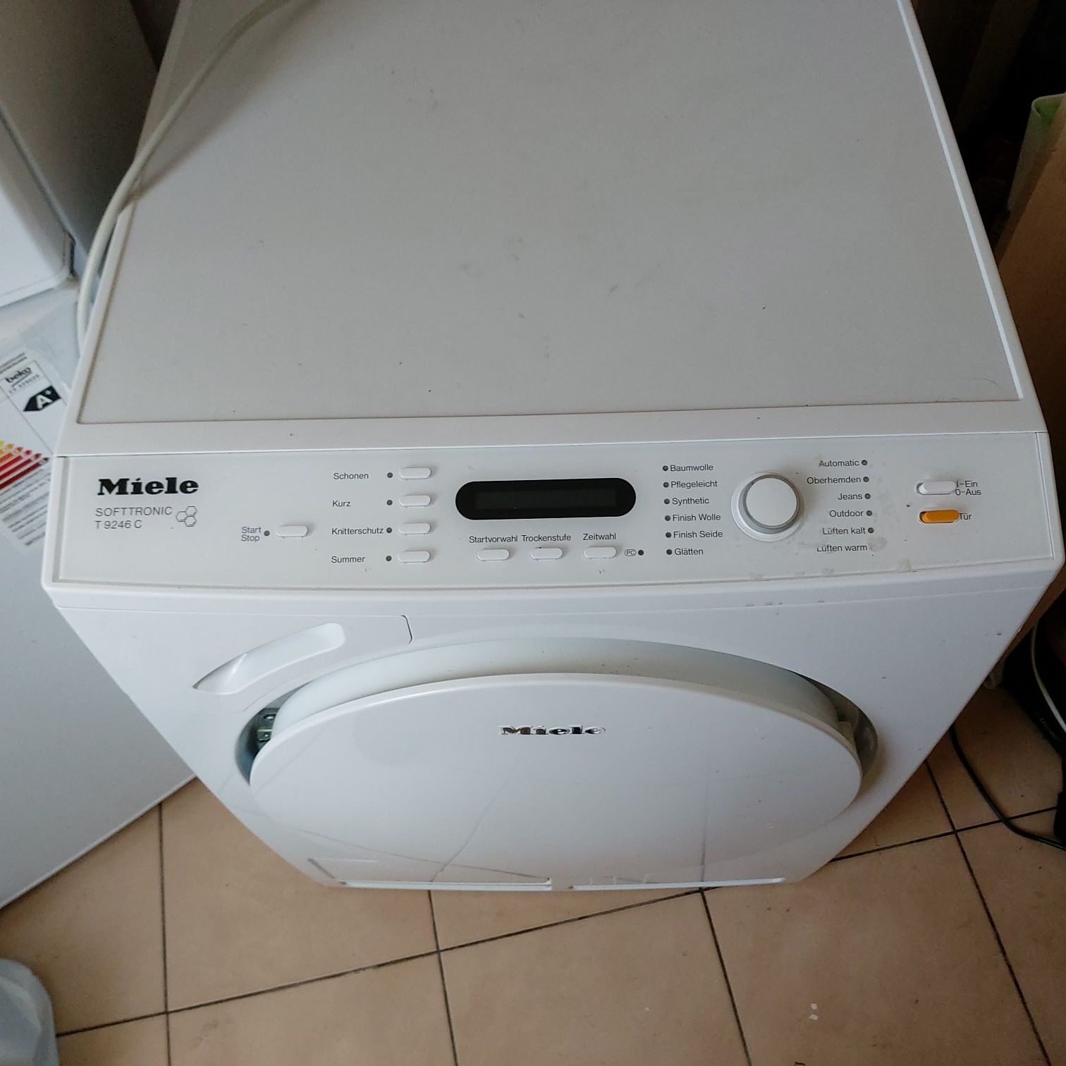 Сушка для одягу/сушка для белья Miele Softtronic T 9246 C