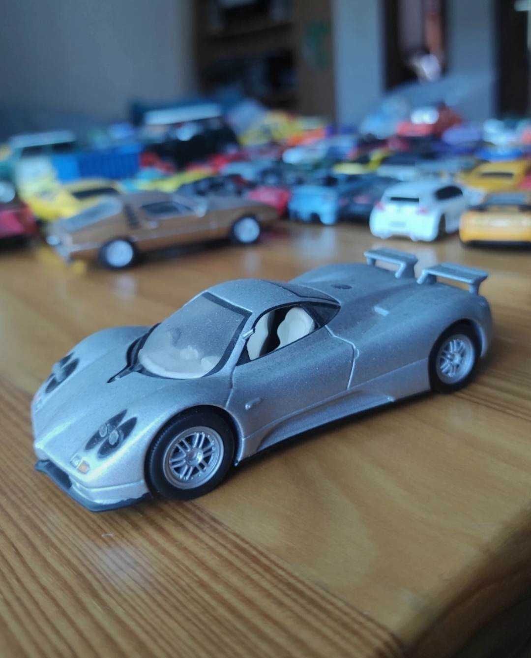 1/43 Saleen, Spyker, Dodge, Pagani, Noble, TVR, Lister