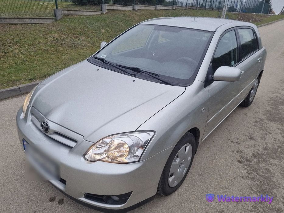 Toyota Corolla Pierwszy Właściciel Salon Polska