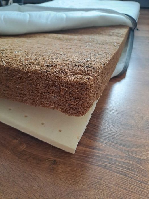 Materac do lożeczka dziecięcego 120x60 Beticco z jonami srebra