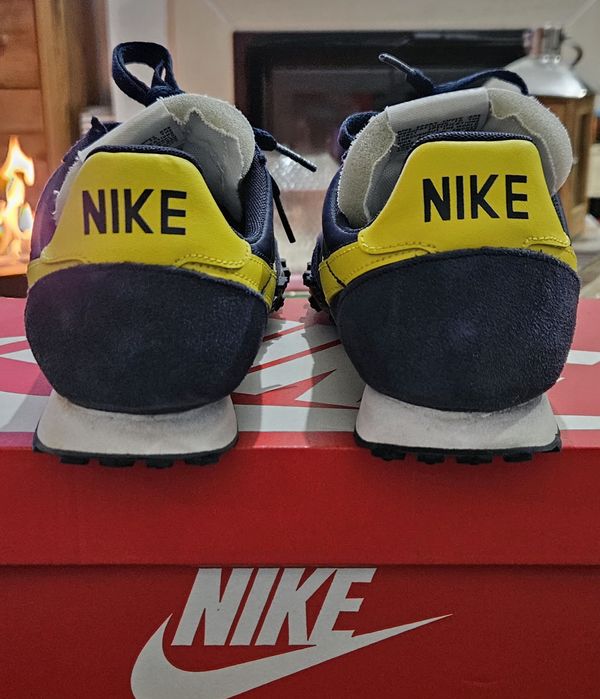 Ténis usados Nike Waffle Elite Racer tamanho 43.