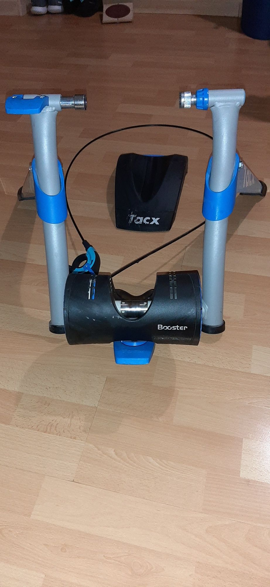 Trenażer Tacx Booster