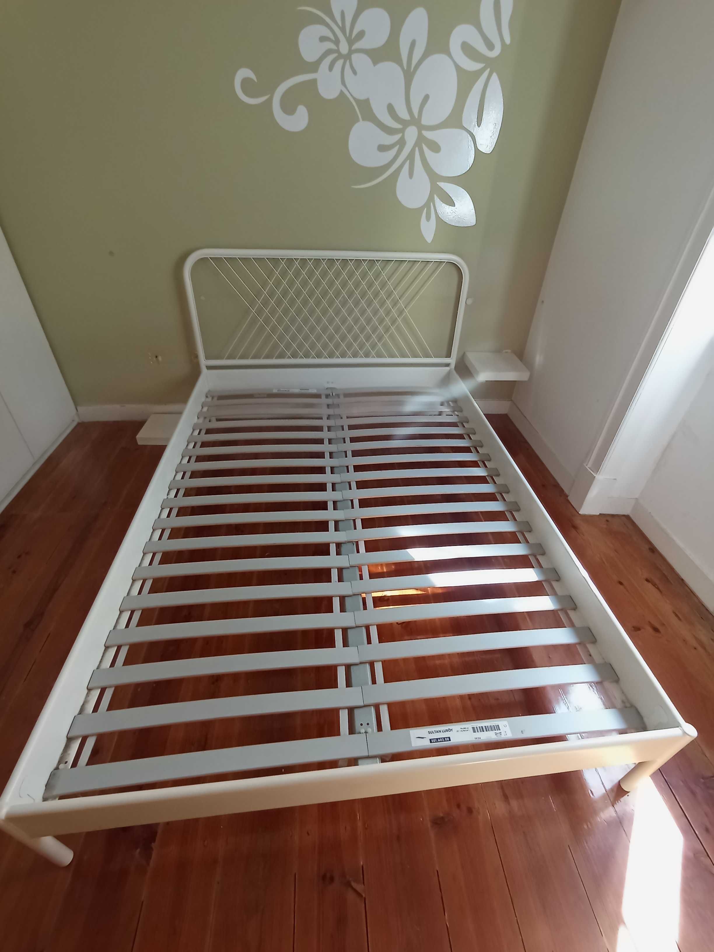 Vendo cama em ferro bom estado 60€
