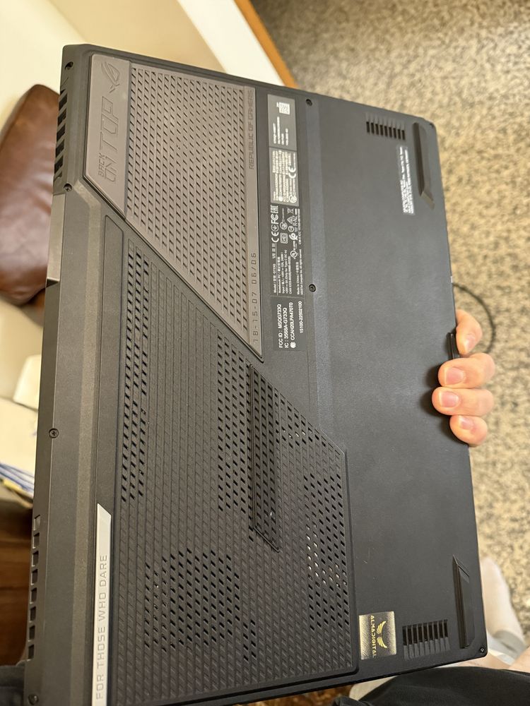 Asus Rog Strix SCAR 17