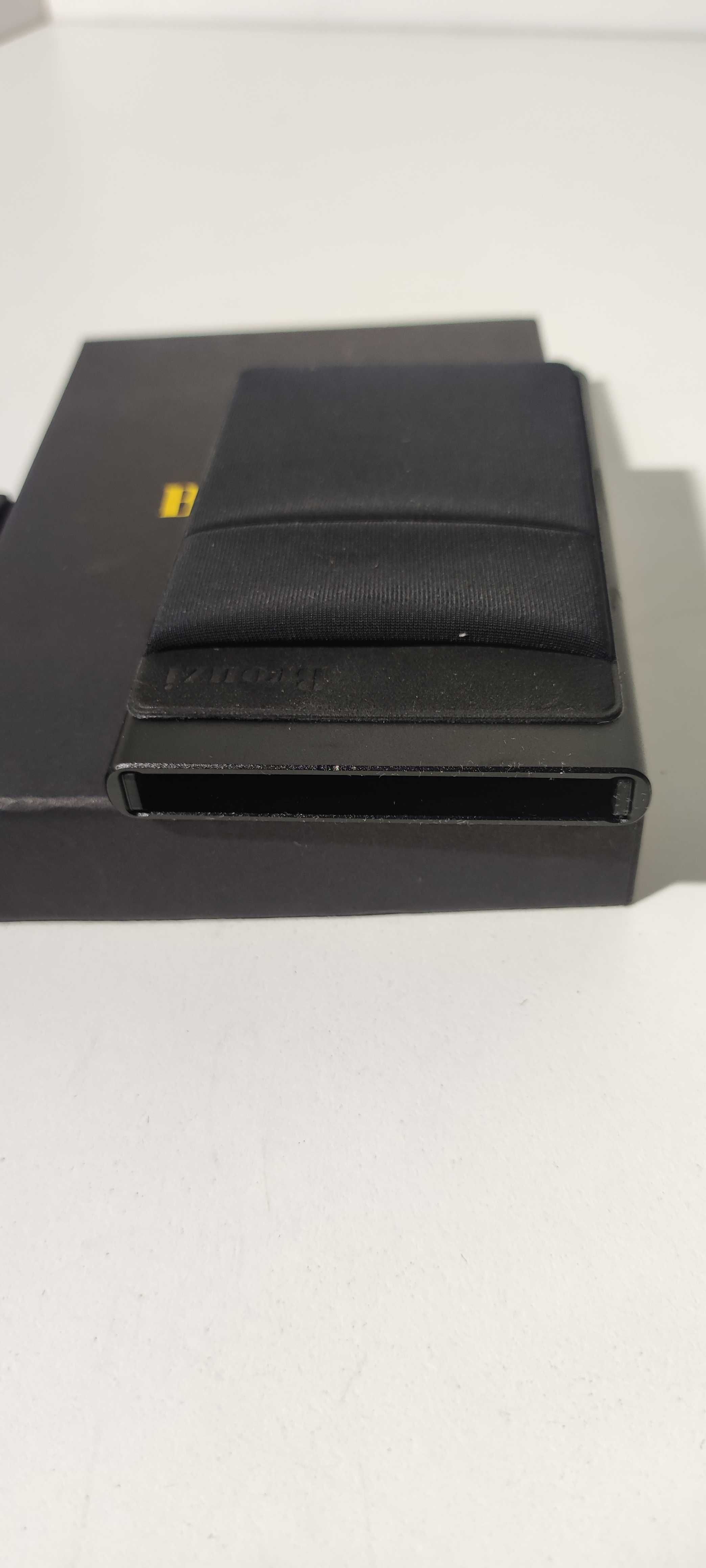 Etui na karty czarne stop aluminium