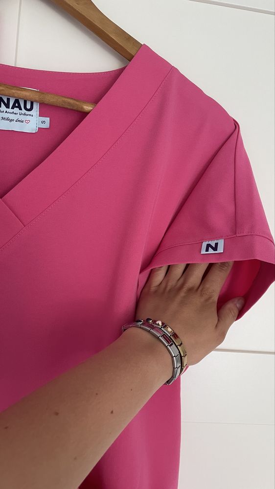 Scrubs NAU Uniforms M