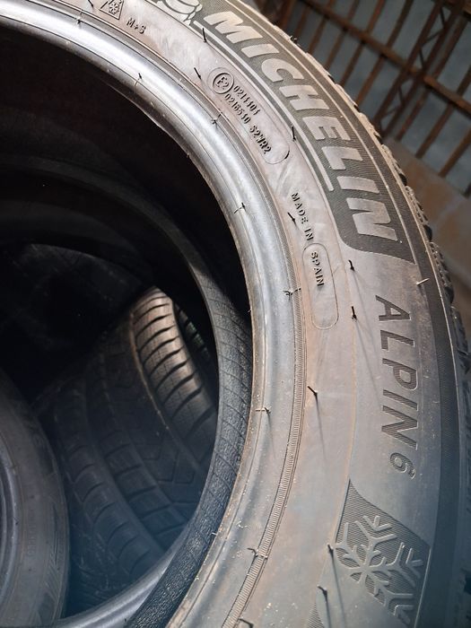 Шини б/у зимові 205/55 R16 Michelin Alpin 6