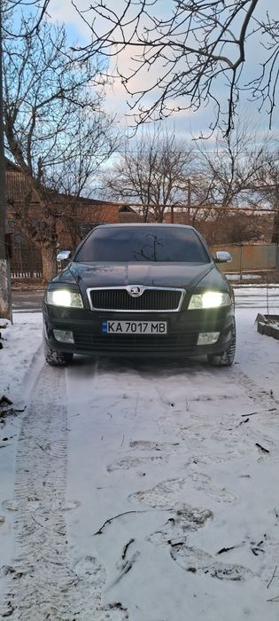 Шкода октавия а5, 1.6 mpi,официал