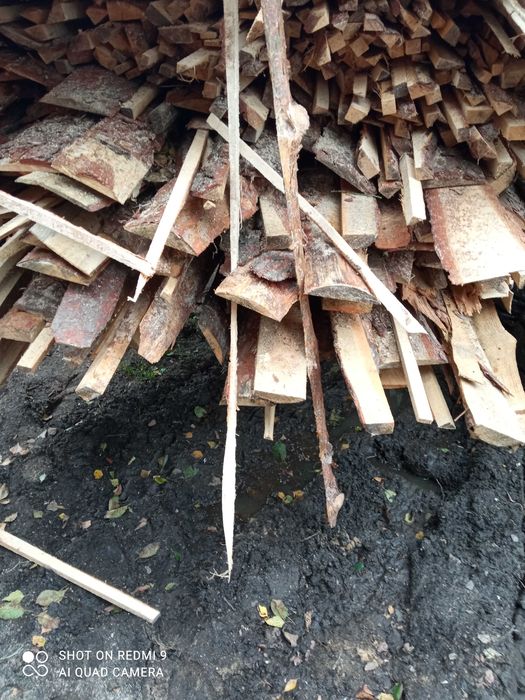 Zrzyny odpady drewna opałowe drewno kominkowe
