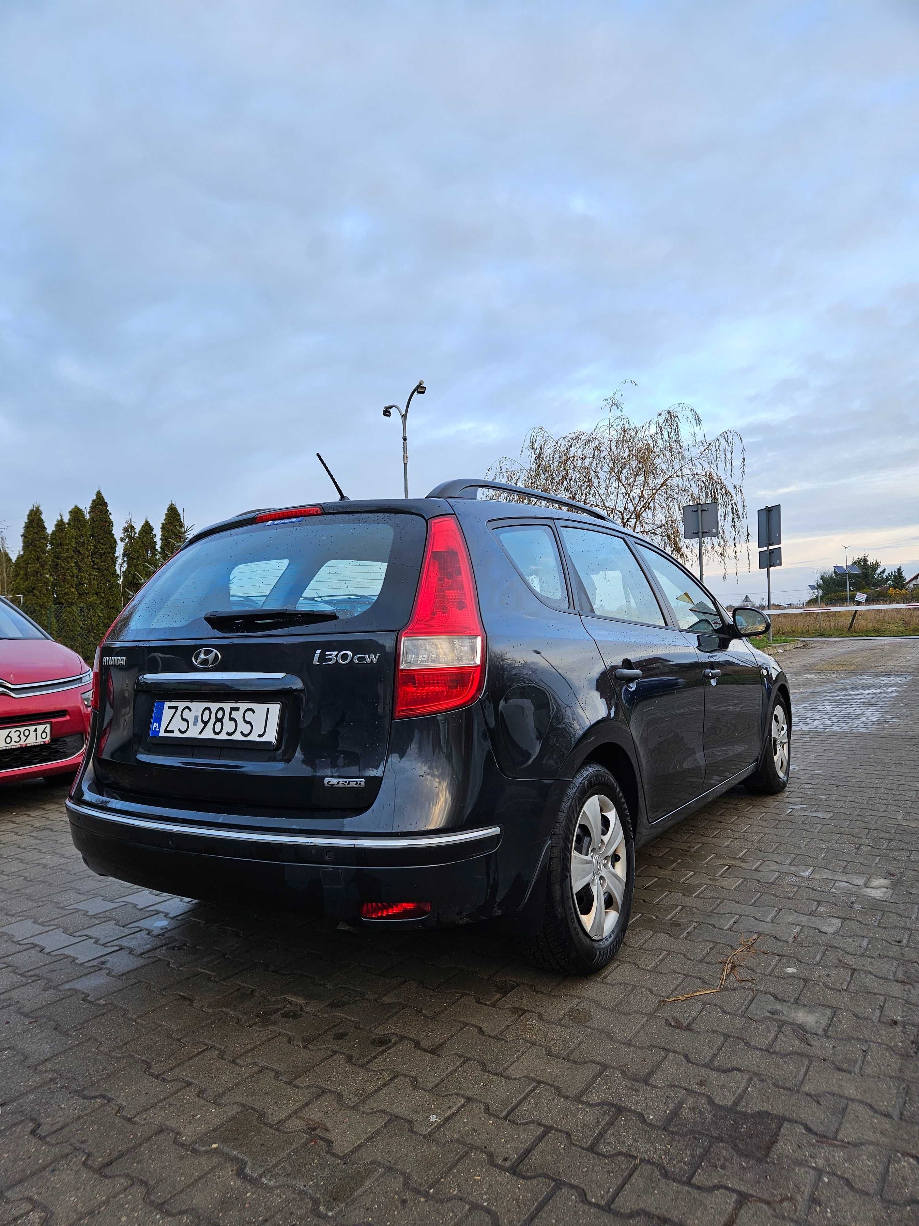 Wynajem samochodu praca taxi Uber Bolt możliwość wykupienia samochodów