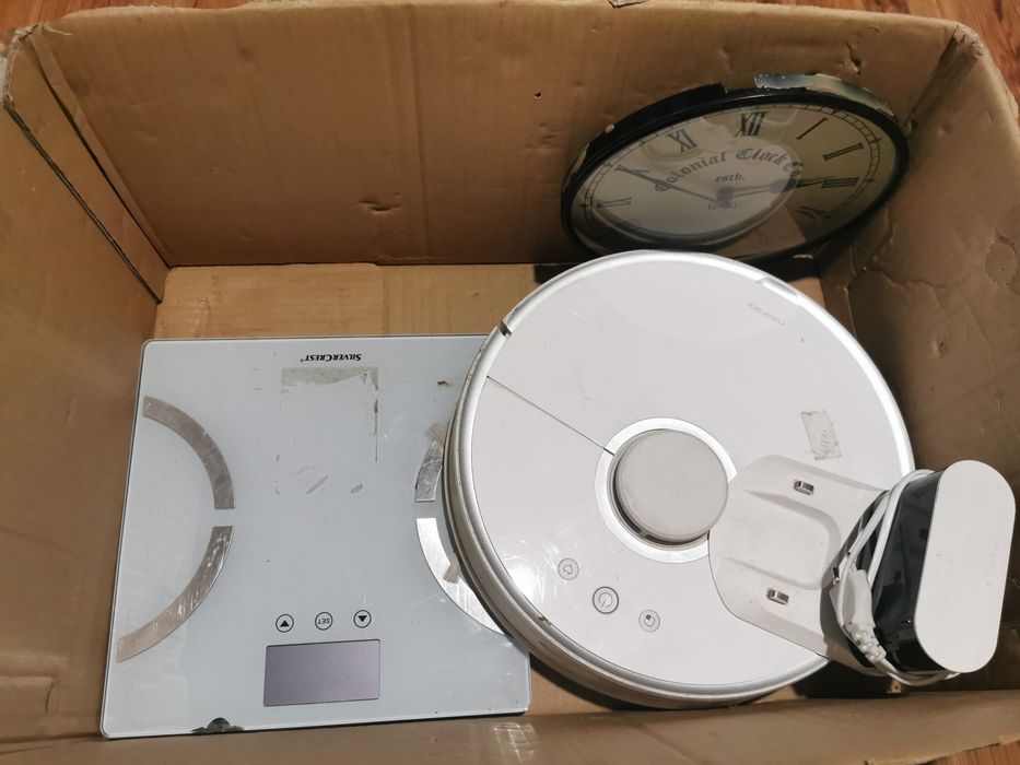 Karton box mix elektroniki 13