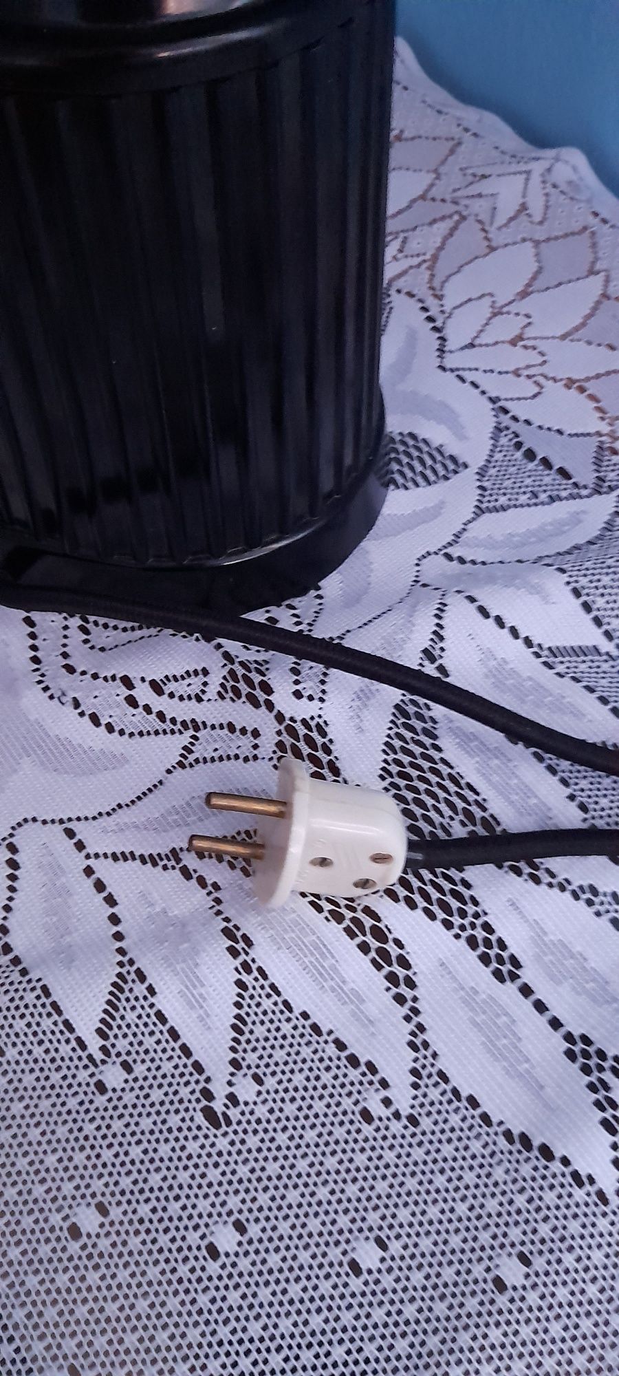 Przepiękna lampa retro z rzutnika Magica  bakielit  Edison