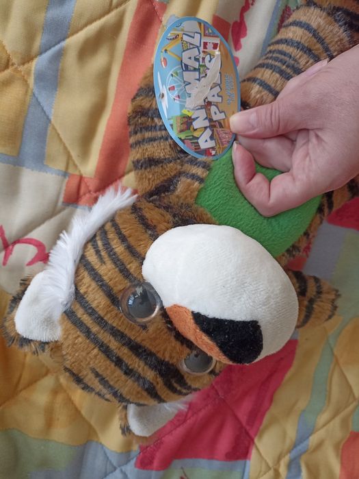 Тигр новый, продам