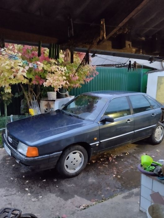 Audi 100 C3 1986 рік