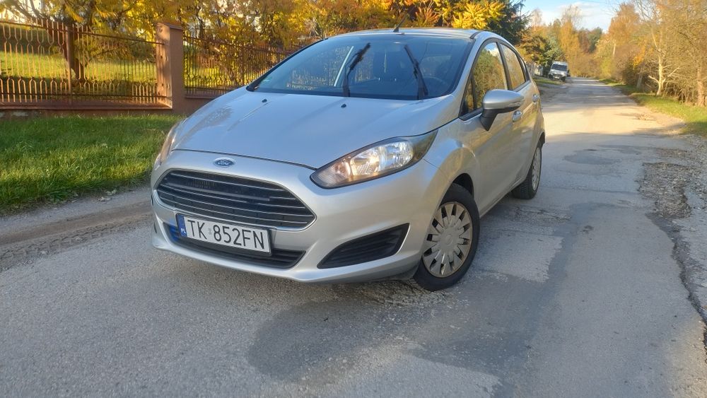 Ford Fiesta MK7  1.6 TDCi 5 Drzwi 2014 r Klima