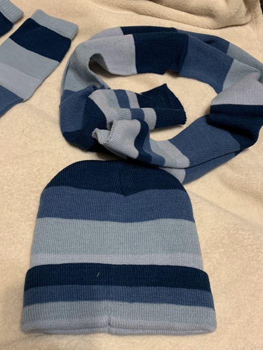 Nowy 4 czesciowy komplet