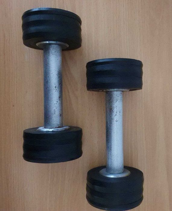 Набір з 2 розбірних гантелей, обрезиненные диски