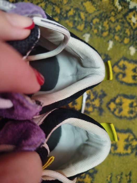 Жіночі снікерси,24 см.