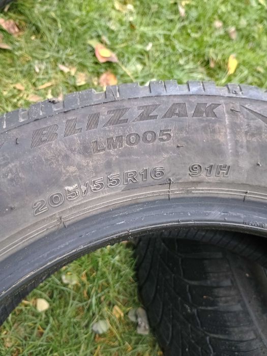 Opony zimowe Bridgestone 205/55/16