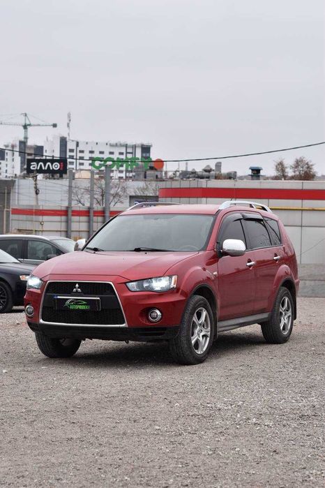 Mitsubishi Outlander 2010 2.4 бензин/газ обмін [Перший внесок від 20%]