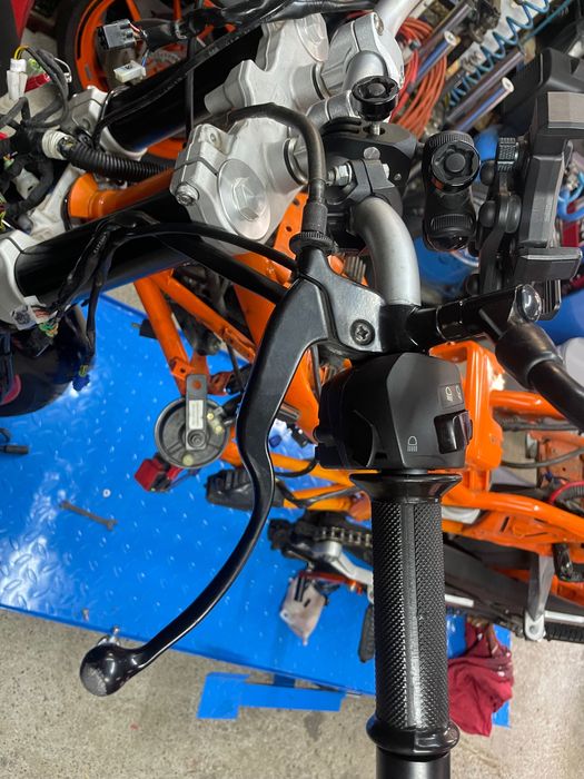 ktm rc duke 125 390 dzwignia sprzegla