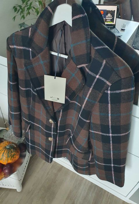 Śliczny kratkowany nowy żakiet , polecam