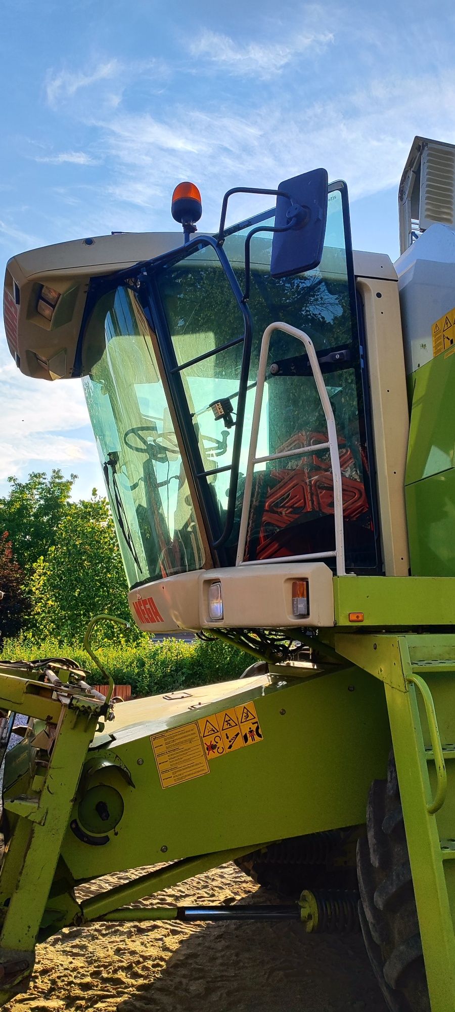 Kombajn Claas Mega Dominator 202