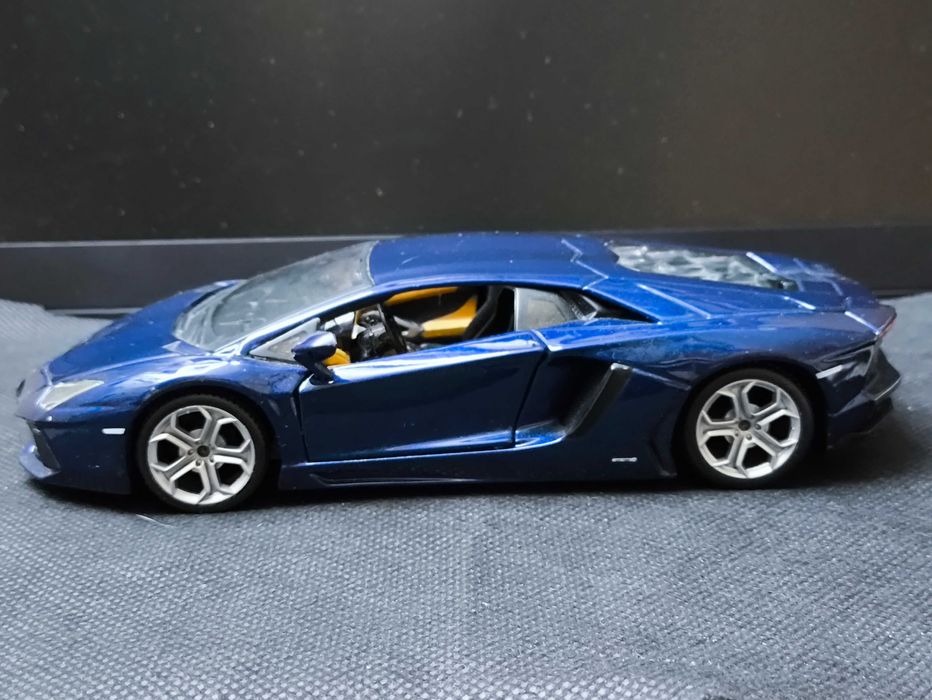 Модель Lamborghini LP700-4 Maisto 1/24