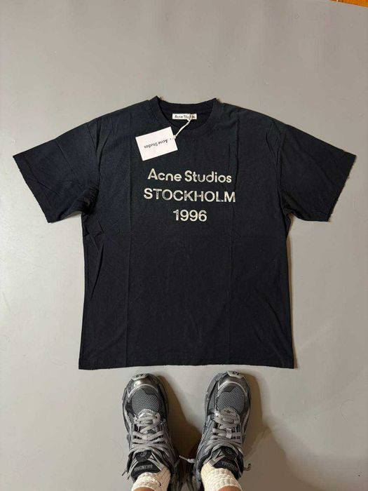 футболка acne studios акне