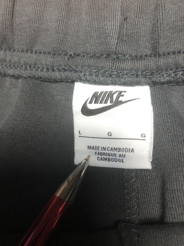 Spodnie Nike Tech flecce