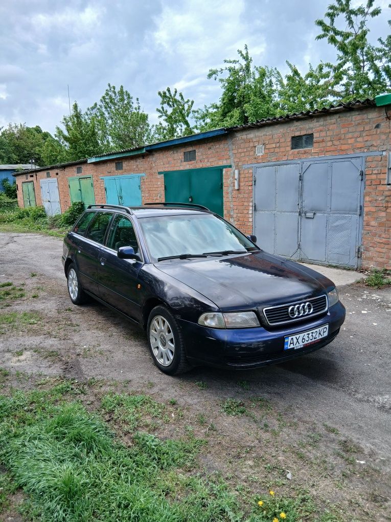 Продам автомобиль.