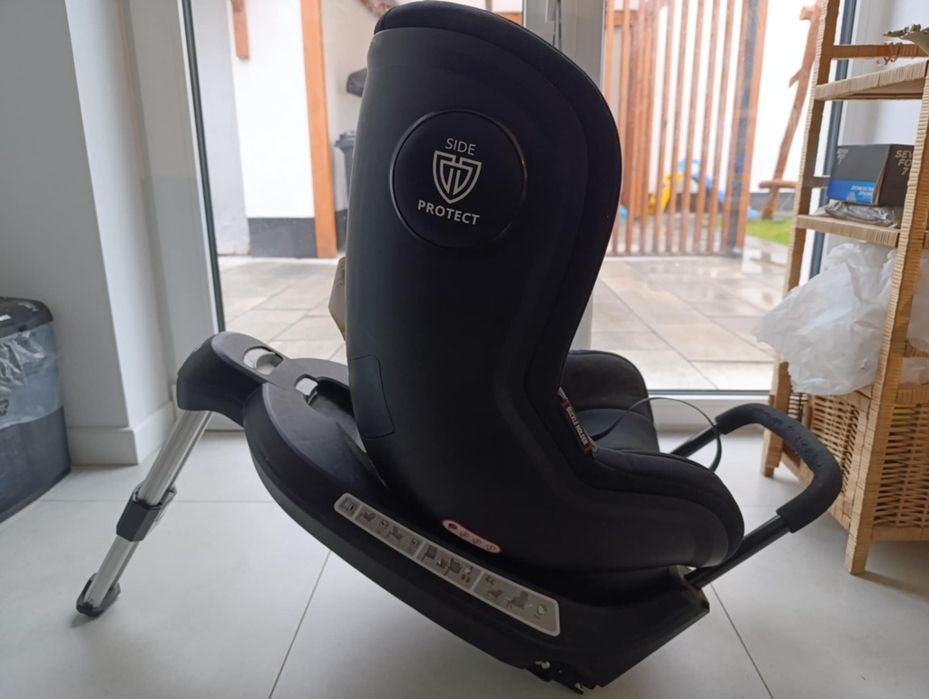 Fotelik samochodowy 360° BabySafe