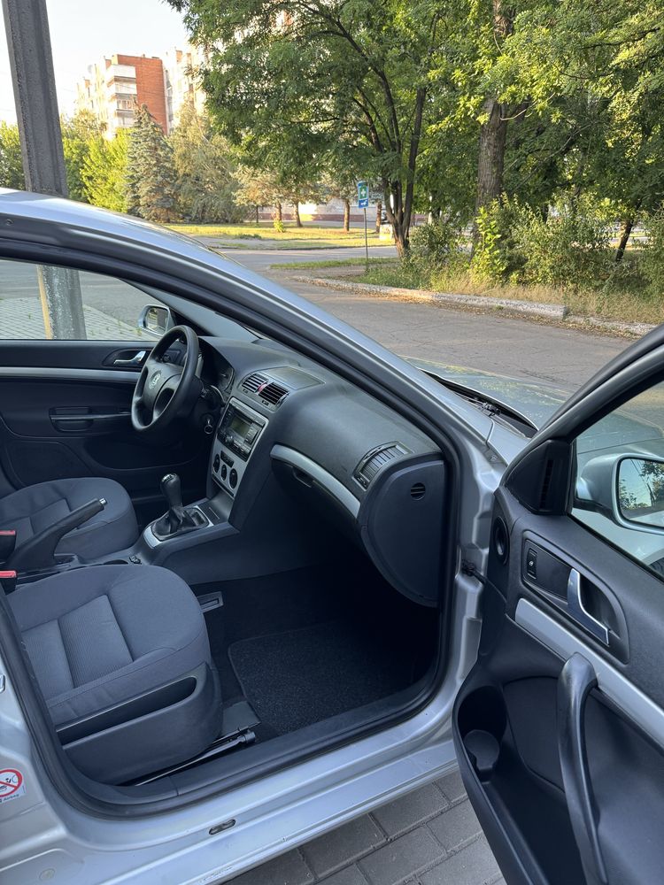 Skoda Octavia А5 1,9 tdi 2006р мкпп в ідеальному стані, обслугована
