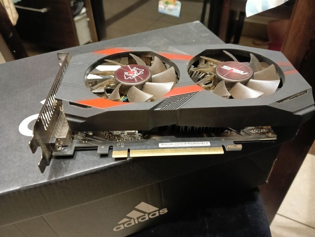 Karta graficzna Asus cerberus GTX 1050ti-a4g jak nowa