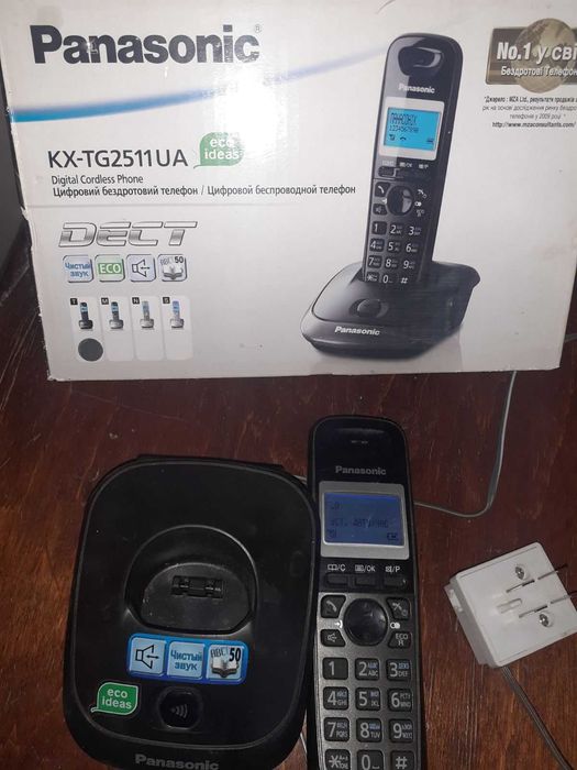 Телефон стаціонарний Panasonic.