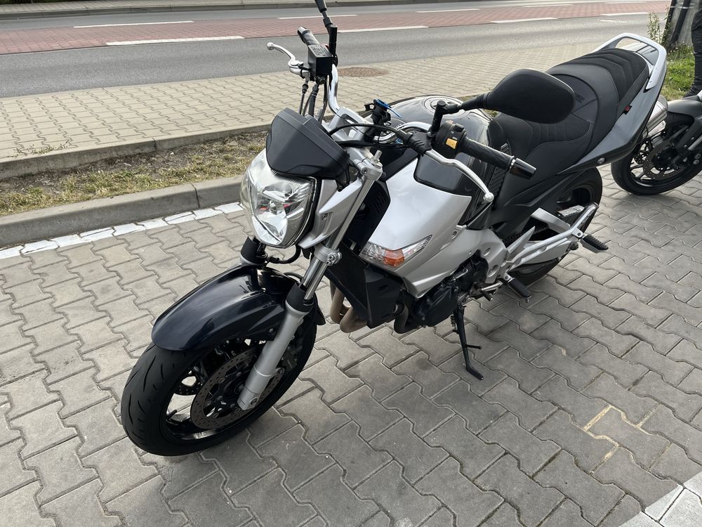 Suzuki GSR600 rok 2006 A2