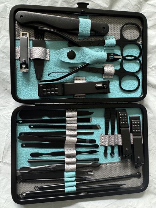 Маникюрный набор 25 приборов