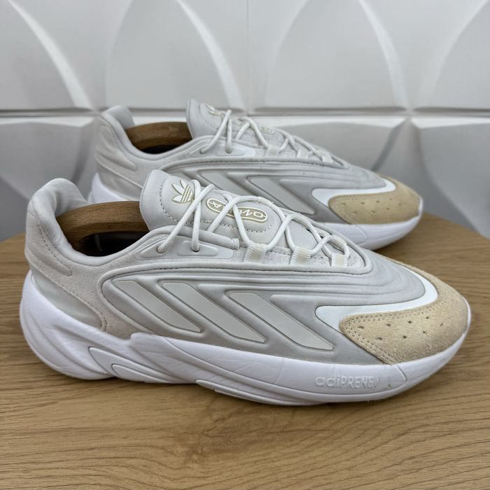 Оригінальні кросівки Adidas ozelia
